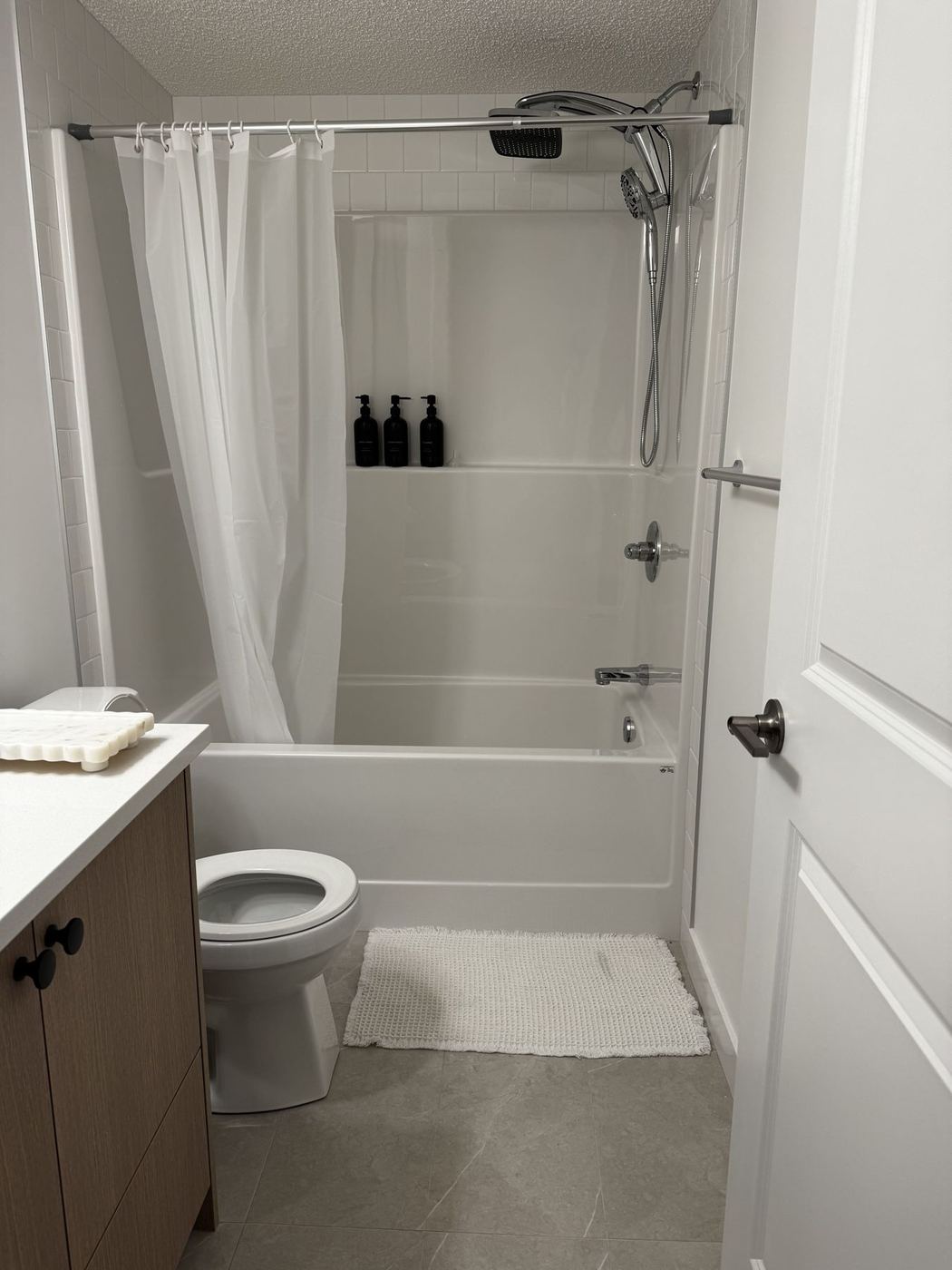 The suite's tub and shower